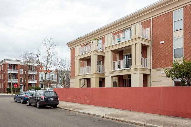 Building Photo - 2100 Grove Ave