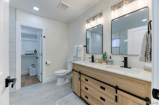 Building Photo - 59 S Irving St