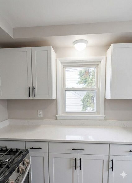 Building Photo - 11205 McCracken Rd