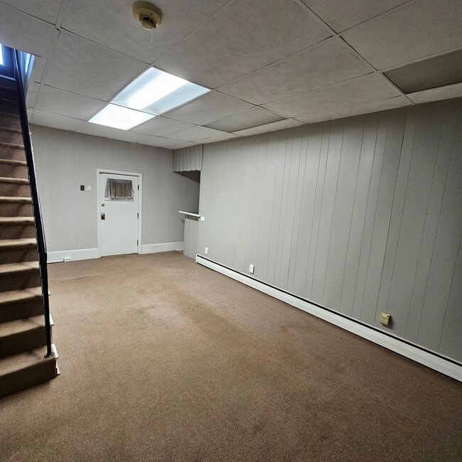 Building Photo - COMING SOON!!  Gorgeous 4 Bedroom Home in ...