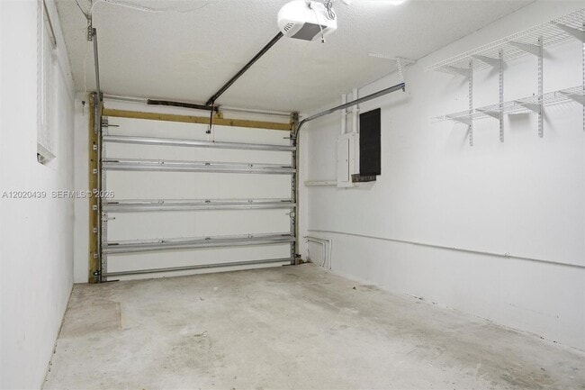 Building Photo - 8555 Ardoch Rd