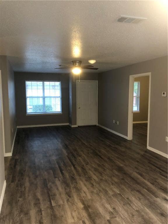 Building Photo - 504 3rd Ave