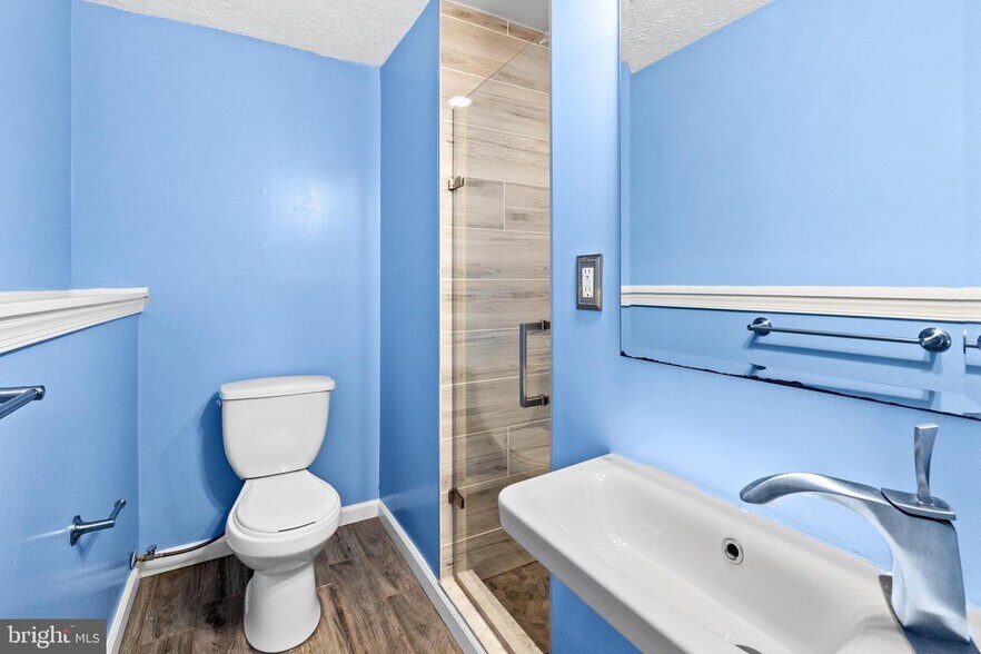 Building Photo - 8469 Rippled Creek Ct