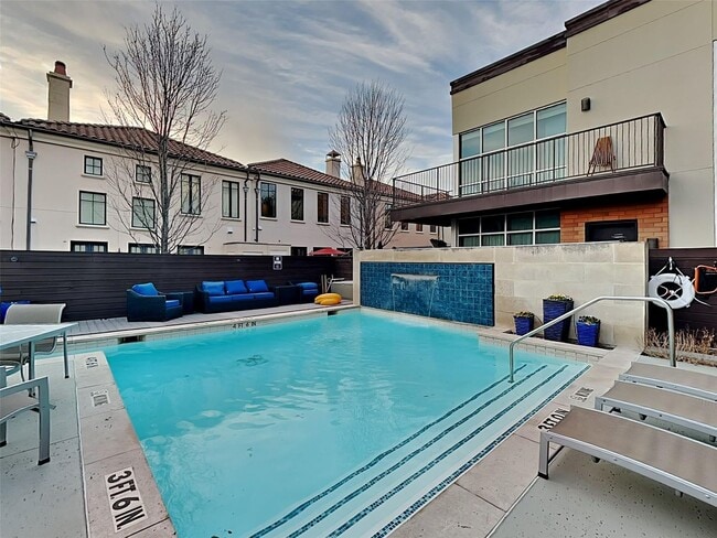 Building Photo - Attractive Arthouse Condo — READY NOW!