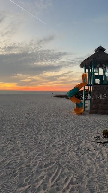 Building Photo - 403 63rd St