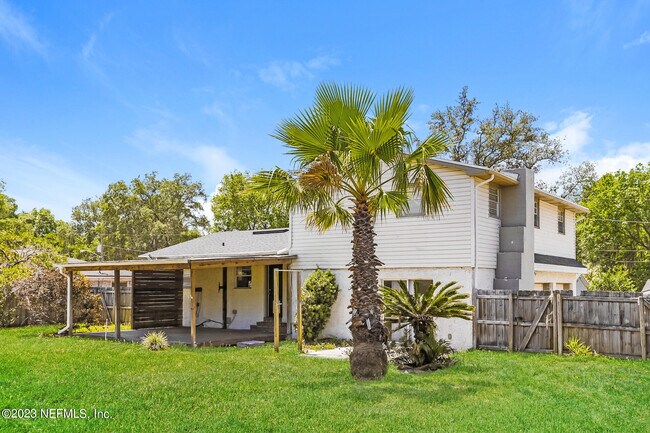Building Photo - 2867 Holly Bay Rd