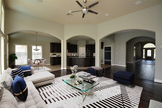 Building Photo - 28803 Davenport Dr