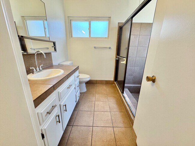 Building Photo - New Carpet and Paint, NO HOA, 3 Bed, 2 Bath home with Pool.