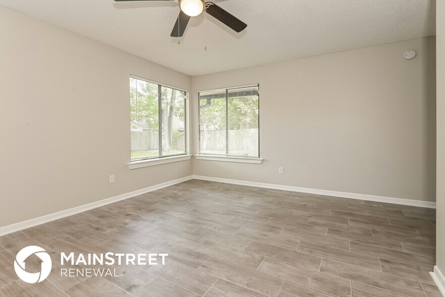 Building Photo - 7215 Mimosa Grove Pl