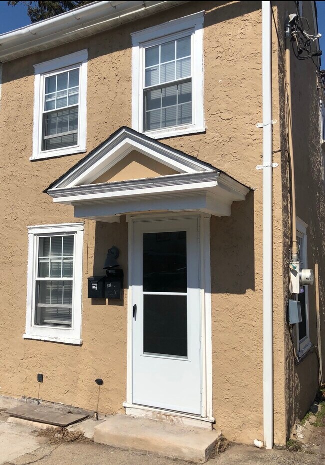 419 Lincoln Ave 419 Lincoln Ave Pottstown PA 19464 Apartment Finder