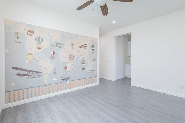 Building Photo - 16220 Retreat Ct