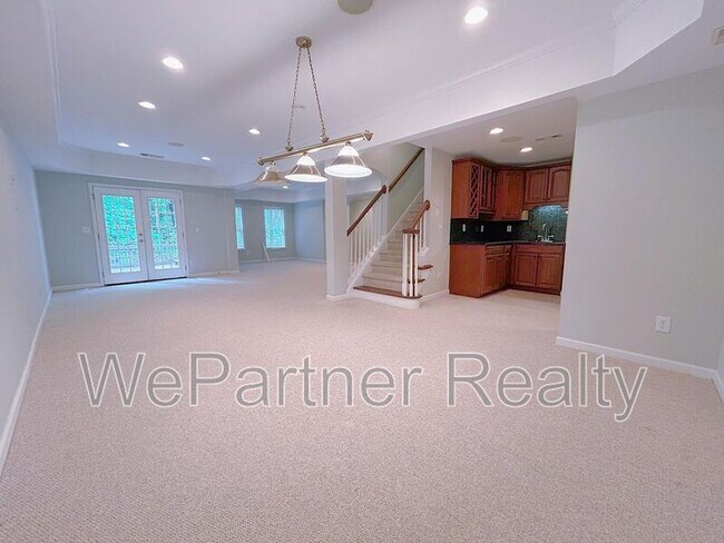 Building Photo - 280 Graystone Way