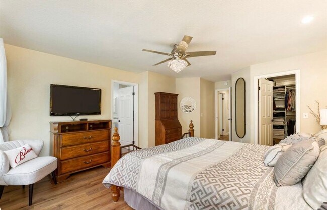 Building Photo - Beautiful Antelope Home with Private Pool | Available July 1st | $3,350/mo