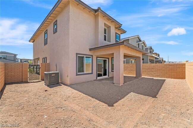 Building Photo - 1111 Saffron Toucan Ln