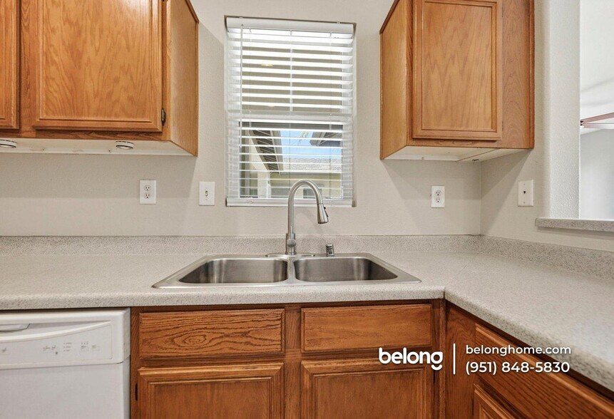 Building Photo - 26396 Arboretum Way