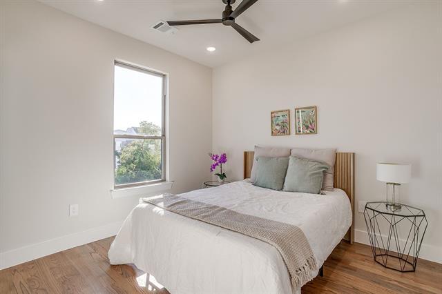 Building Photo - 302 Foch St