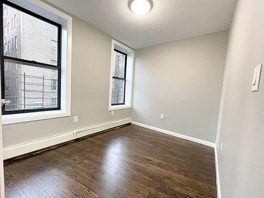 Building Photo - 2 bedroom in BRONX NY 10456