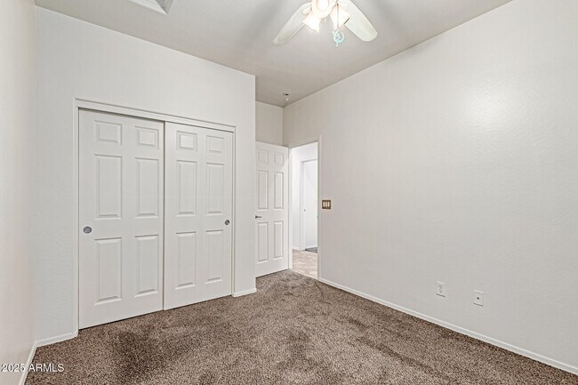 Building Photo - 7341 N 72nd Ave