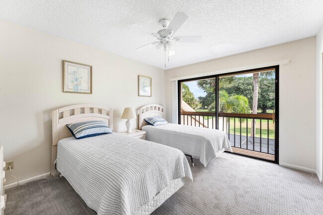 Building Photo - 816 Windermere Way