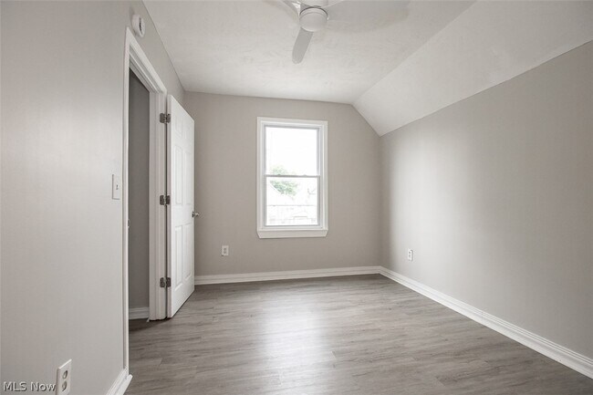 Building Photo - 3635 W 46th St
