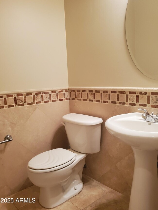 Building Photo - 1790 E Sagittarius Pl