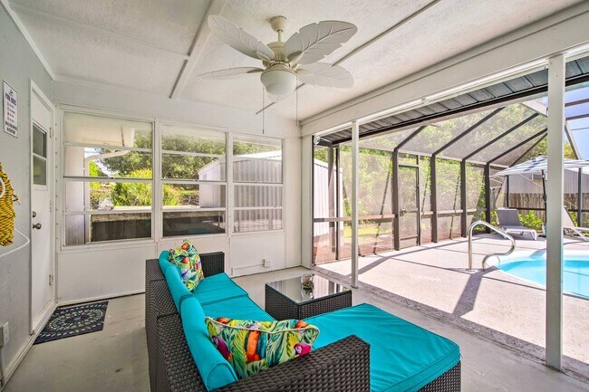 Building Photo - 1526 Quiescent Ln