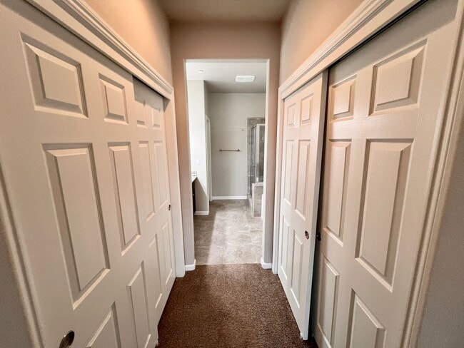 Building Photo - $2,495 Ashlan & Dewolf, 4 Bedrooms - Del D...