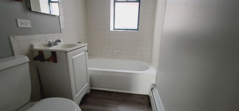 Building Photo - 5651 W Washington Blvd