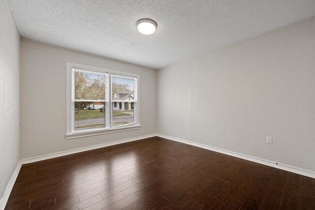 Building Photo - 513 N 34th St