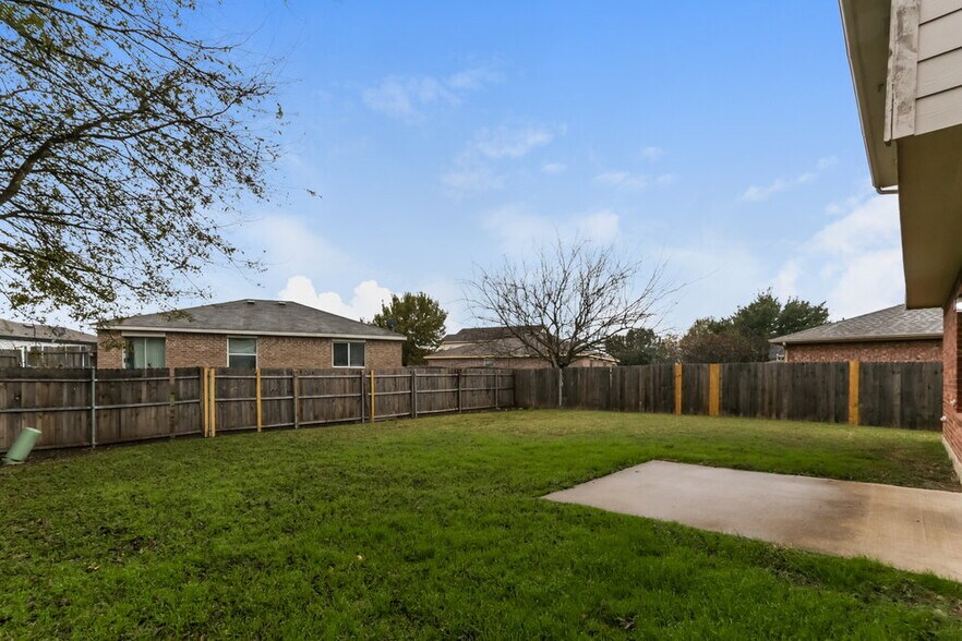 Building Photo - 3148 Heritage Ln