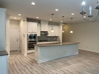 Building Photo - 311 Alamosa Pl