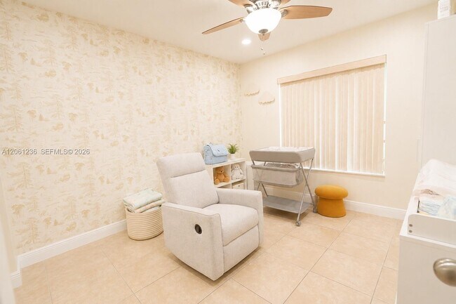 Building Photo - 8381 SW 148th Ave