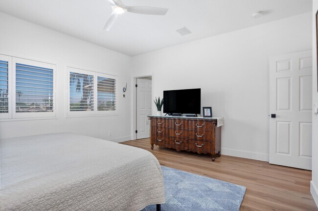 Building Photo - 80566 Indian Springs Dr