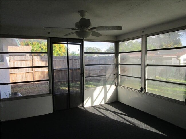 Building Photo - 7226 San Moritz Dr