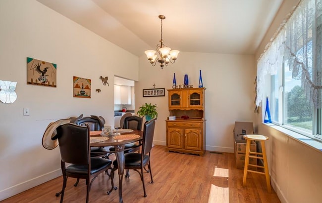 Building Photo - Three Bedroom Bayfield House Available for...