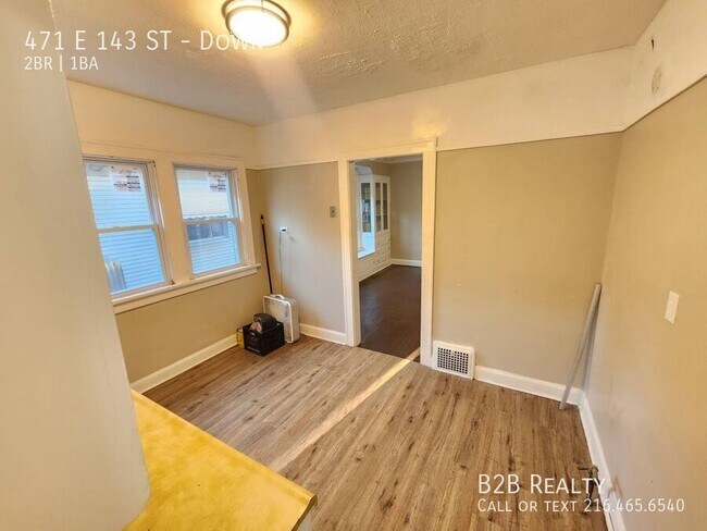 Building Photo - 471 E 143rd St