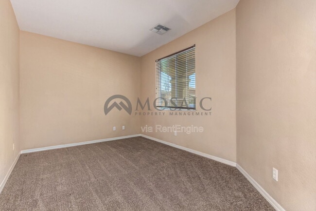 Building Photo - 7510 S 27th Way
