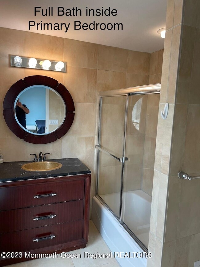 Building Photo - 112 Poplar Ave