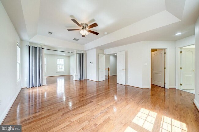 Building Photo - 40456 Lenah Run Cir