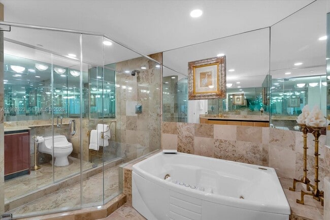 Building Photo - 1455 Ocean Dr