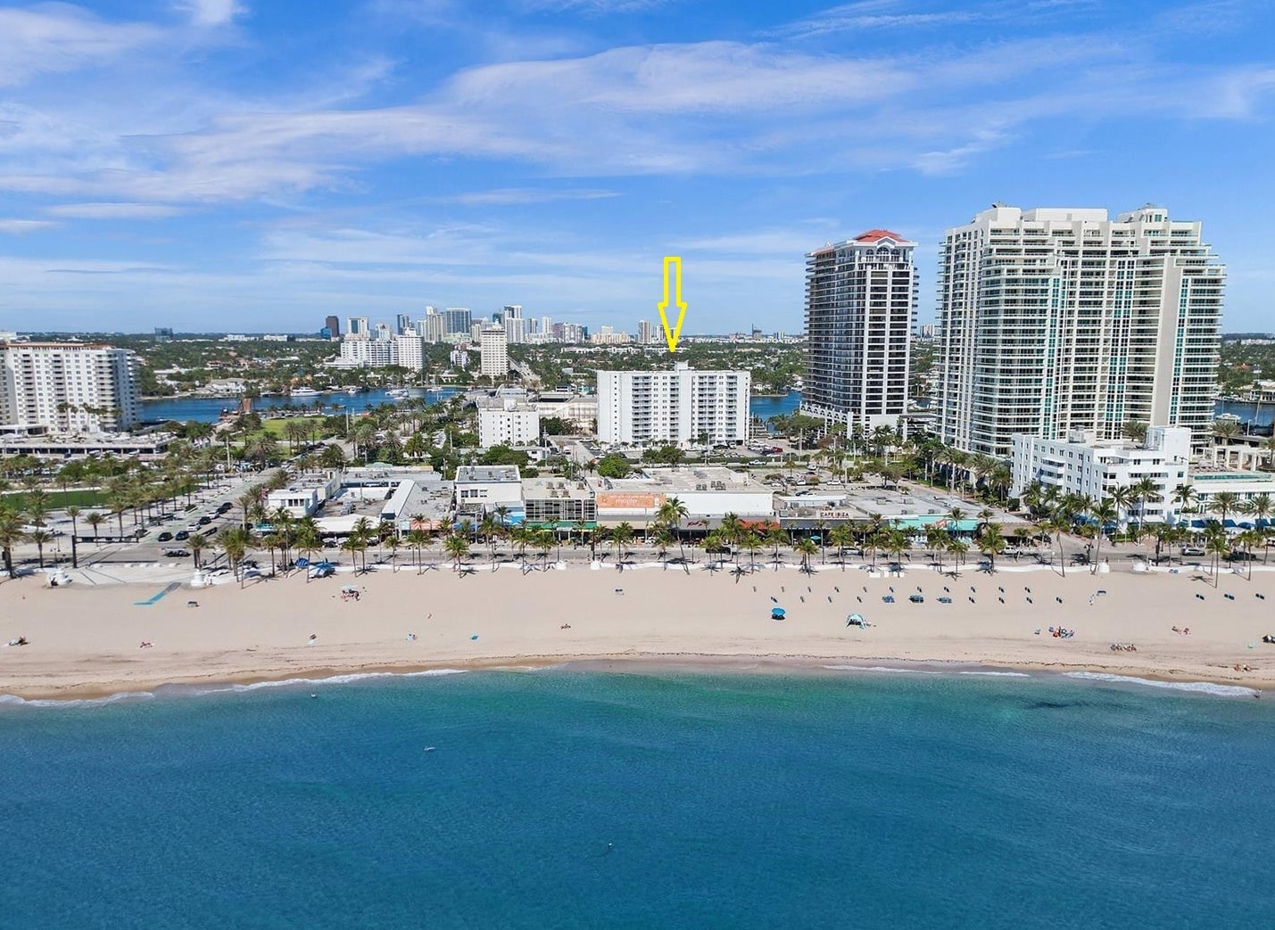 Building Photo - 200 S Birch Rd