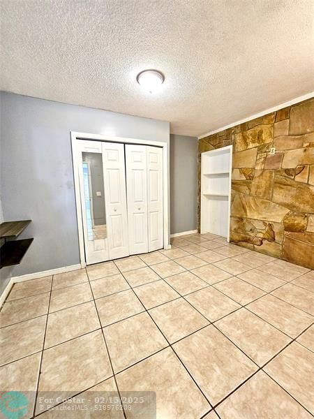 Building Photo - 3725 NW 92nd Ave