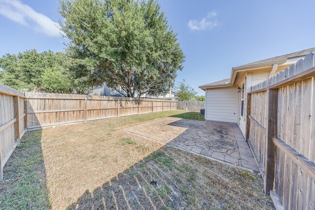 Building Photo - 6503 Warfield Ln
