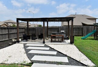 Building Photo - 29238 Jacobs River Dr