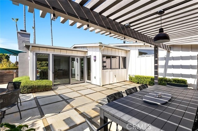 Building Photo - 30872 Marilyn Dr