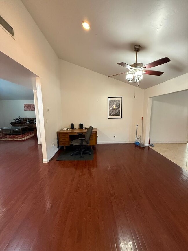 Building Photo - 3800 Casey Ct