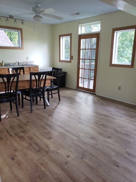 Building Photo - 503 Wachovia St