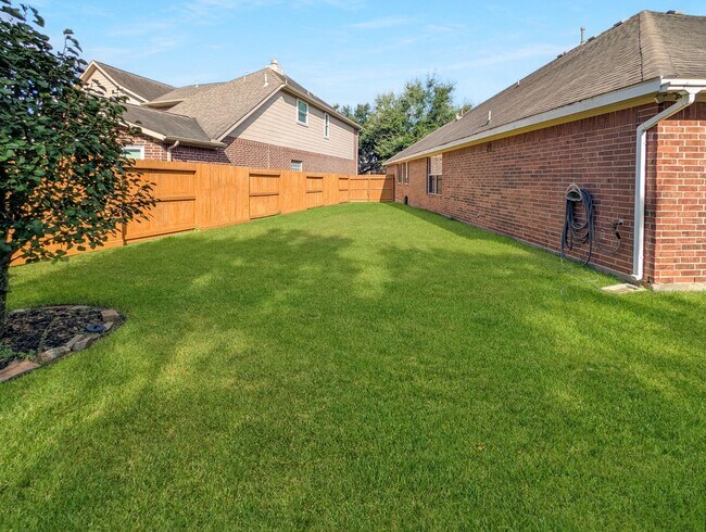 Building Photo - 26403 Abbey Springs Ln