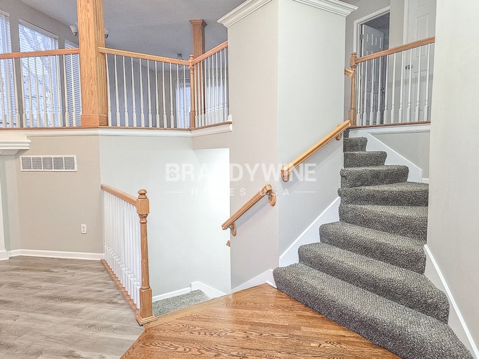 Building Photo - 13313 Redwood Ln