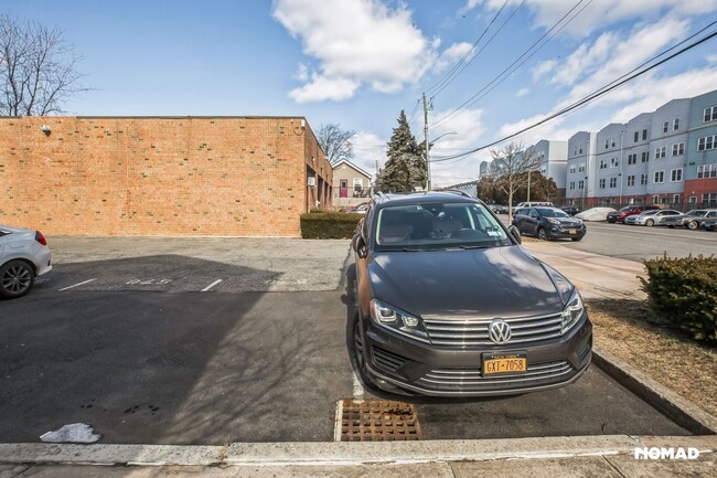 Building Photo - Spacious 4BR Duplex in Bronx